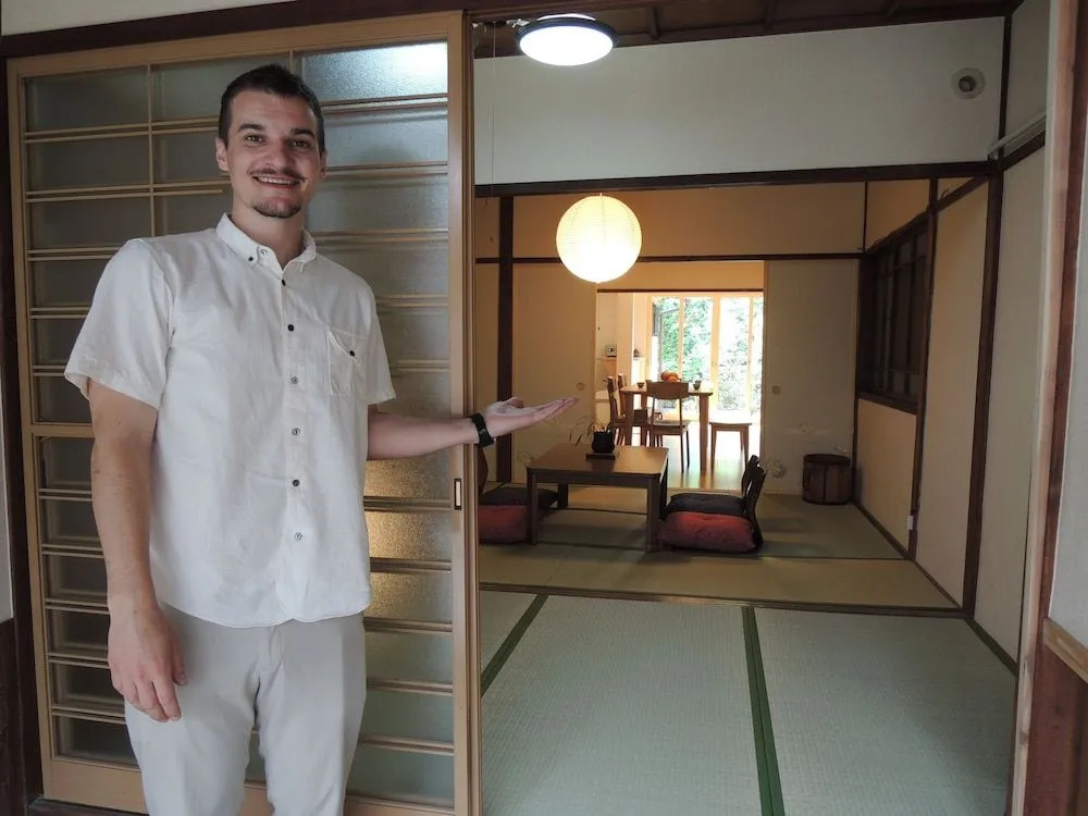 Kenroku House