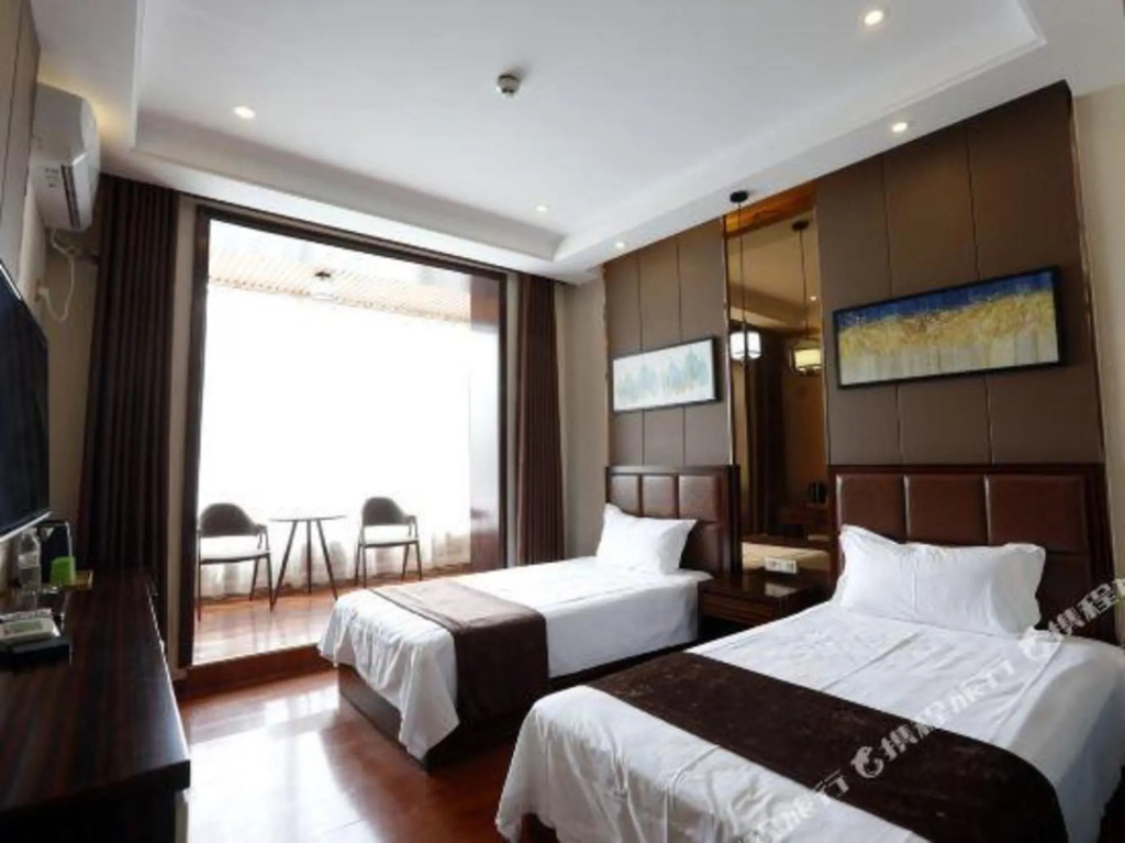 Ruibo·yun hotel(Suning railway station store)