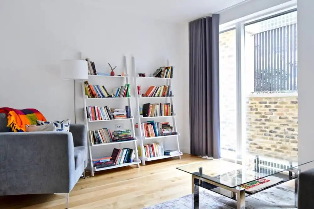 Modern 2 Bedroom Home in Kings Cross