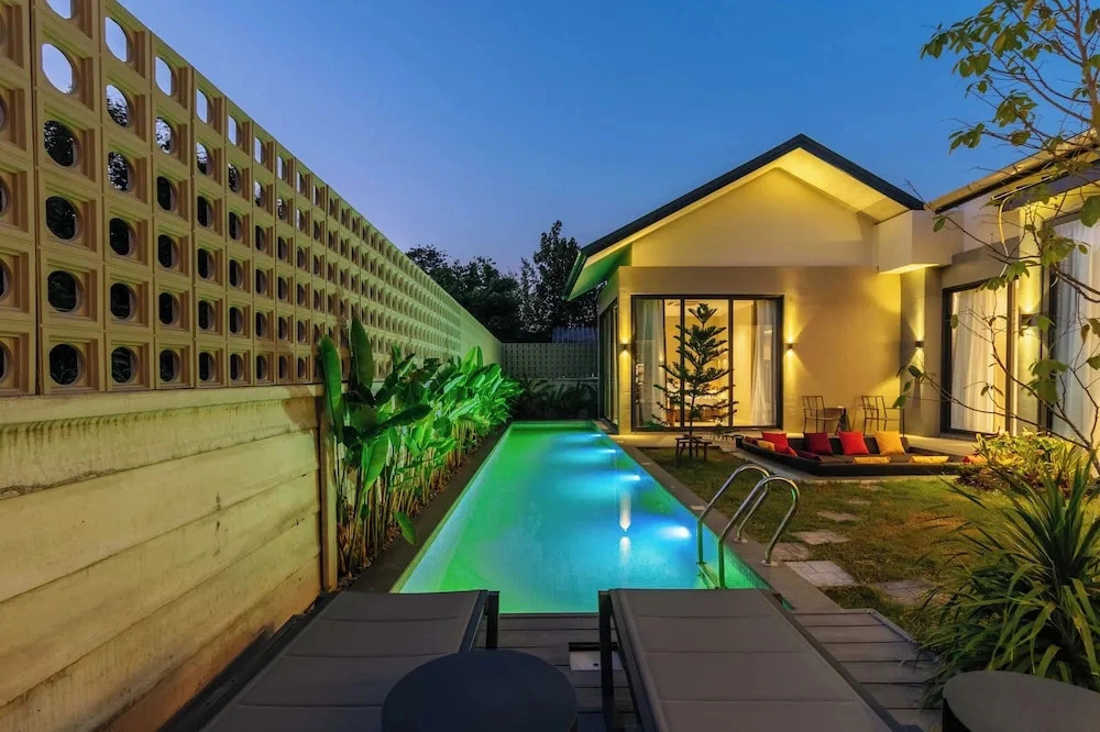 3BR Retreat in Quiet Luxury Area V307