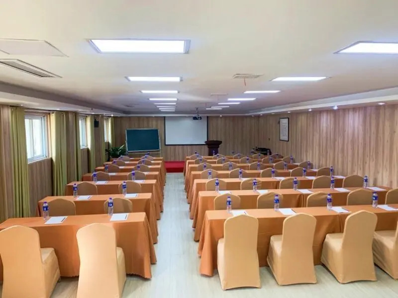 GreenTree Inn Xuancheng South Zhuangyuan Road Express Hotel