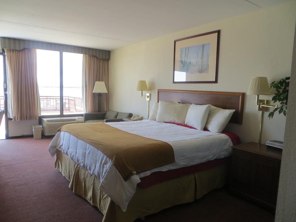 Lake Norfork Resort