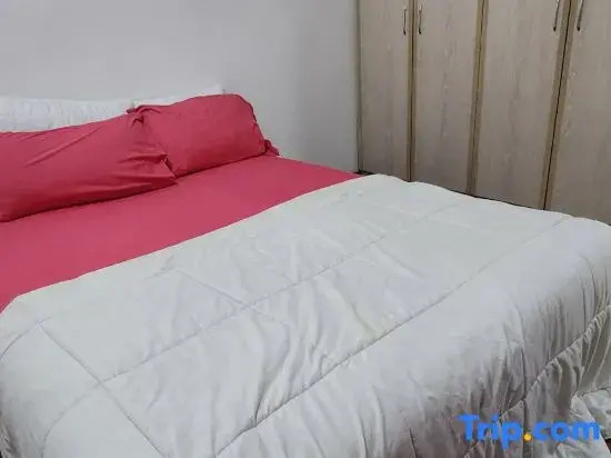 golf club homestay (Muslim-friendly)