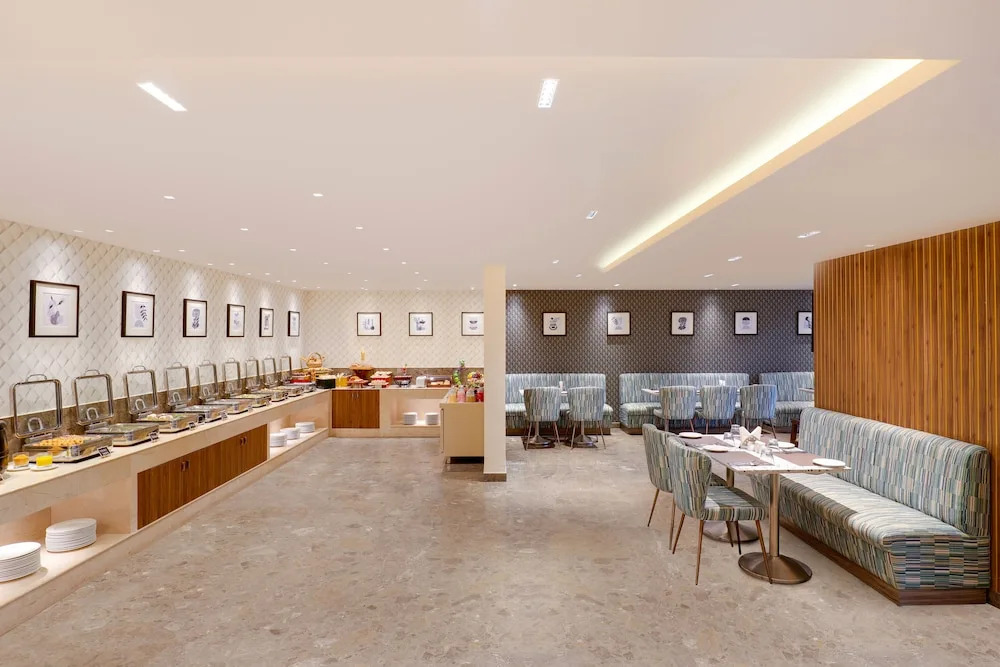 Lemon Tree Suites, Whitefield, Bengaluru
