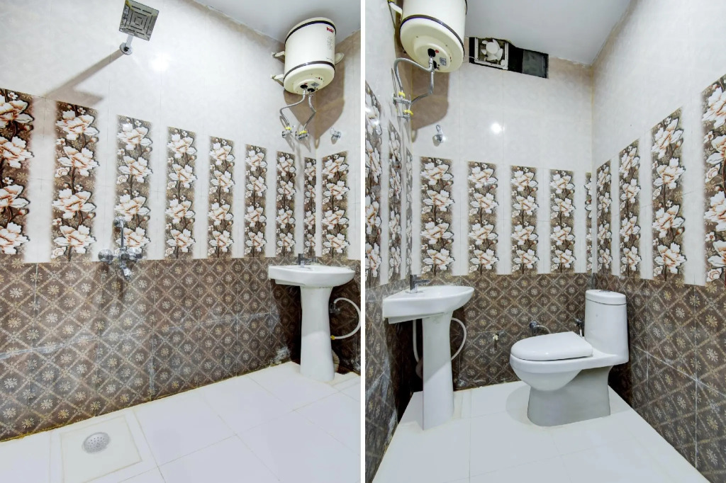 OYO 77293 Hotel Romsan