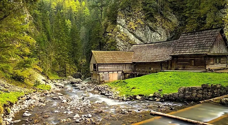 Turistická ubytovňa