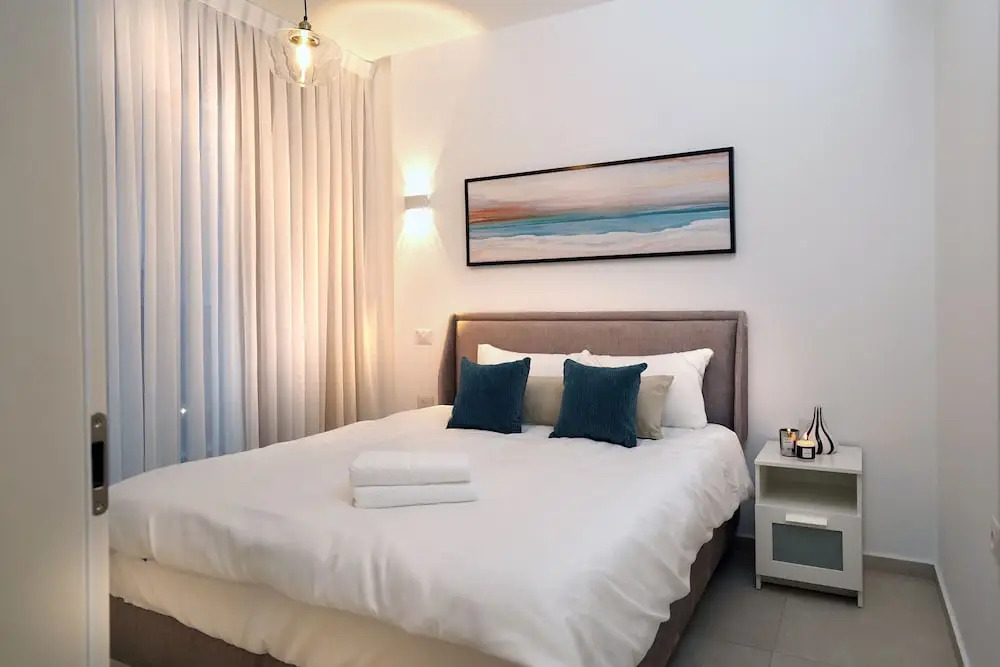 Hi-Yam SeaView Apartments & Suites - Building Shelter Available