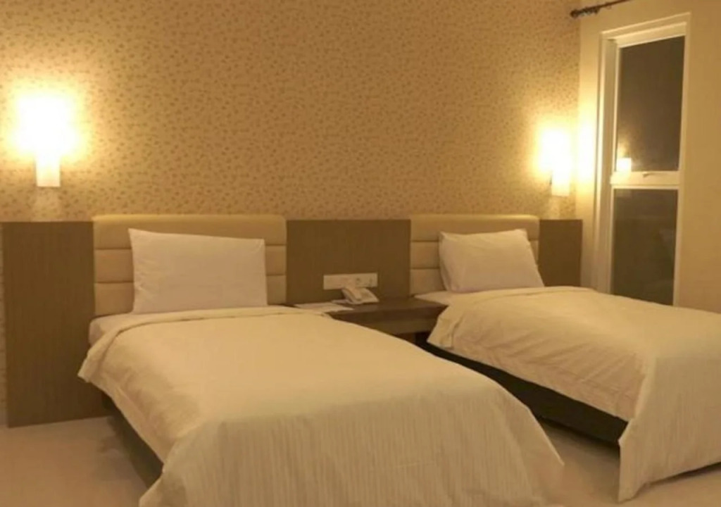 Life Emerald Hotel Surabaya