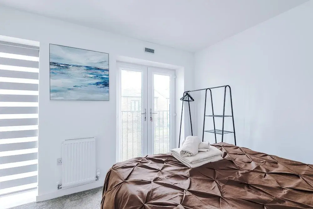 Luxury 2br in Salford, Slps 6, Wifi, Parking & ps5