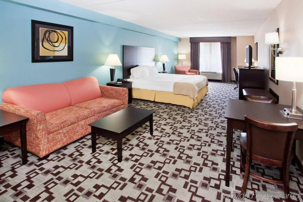 Holiday Inn Express Apex - Raleigh by IHG