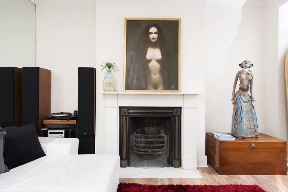 Quirky 2BR Mews House in Popular Earls Court