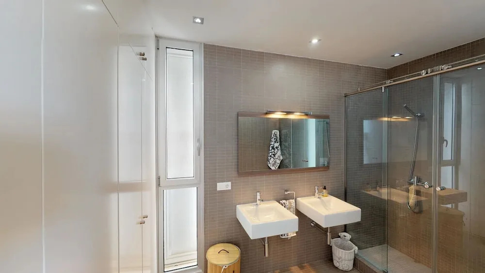 Luxury BKM in Playa del Duque