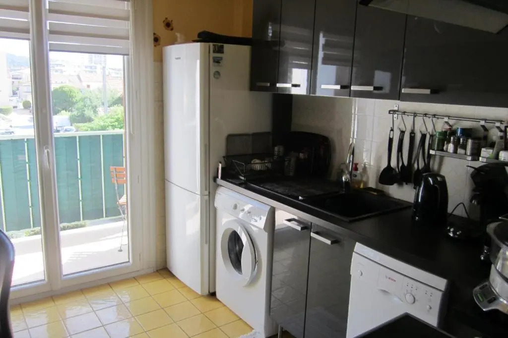 Appartement aux sablettes