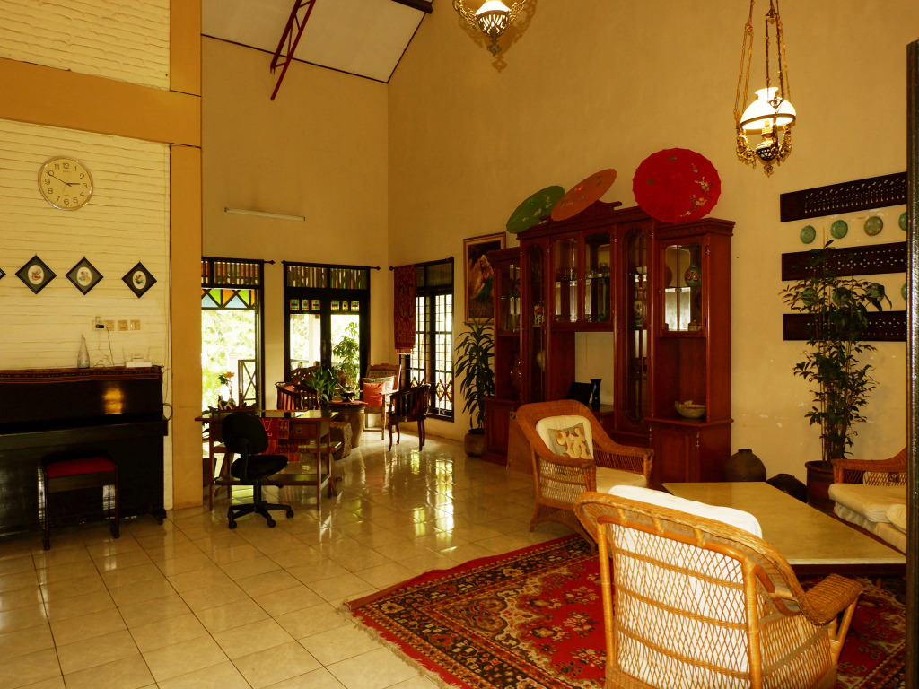 Hotel O Cemaras Homestay