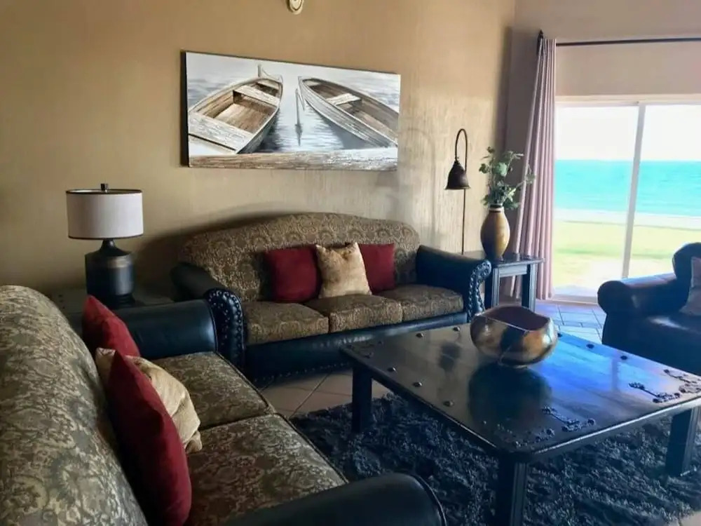 Villa 4 - 3 Br Villa