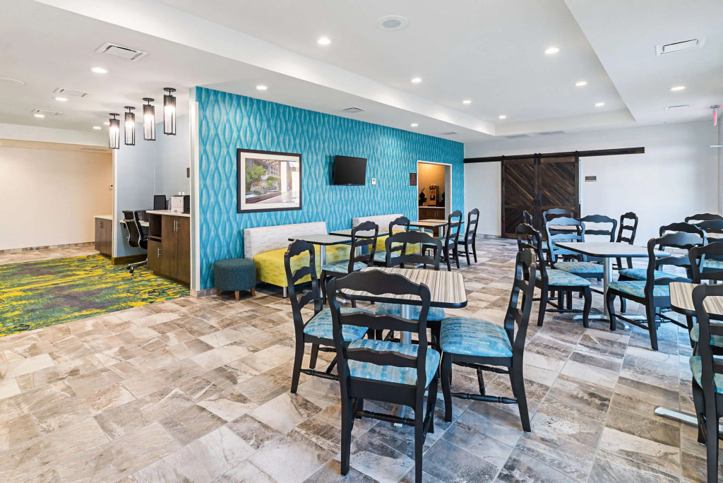 Comfort Inn & Suites Oklahoma City near Bricktown