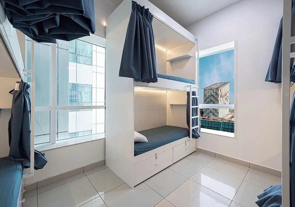 Skyview Hostel