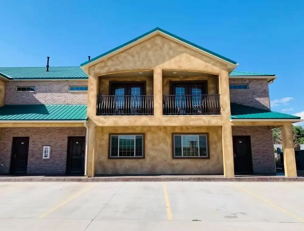 CB&M Executive Suites