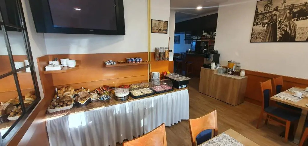 Hotel Adler