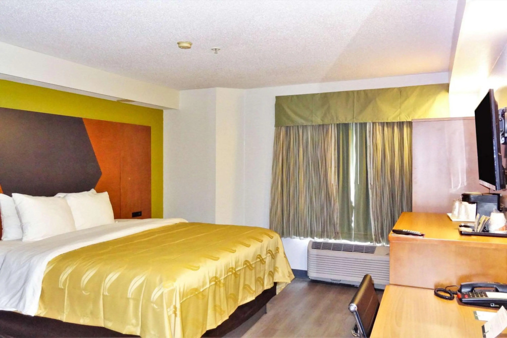 Quality Inn & Suites Raleigh North