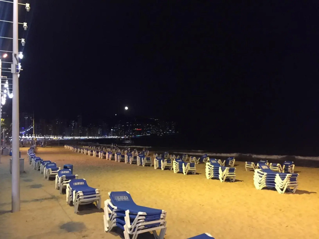 Junto PLAYA, Gemelos 23 con 2 baños Excelente opcion
