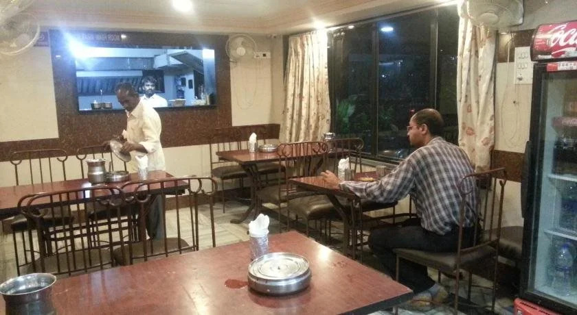 Hotel Gujrat