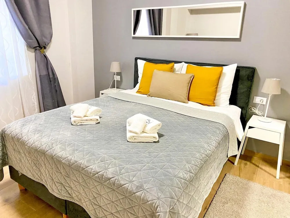 D&A Amphitheatre Apartments with free parking