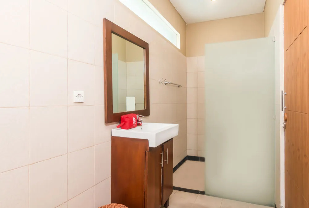 ZEN Rooms Legian Nakula Srikandi