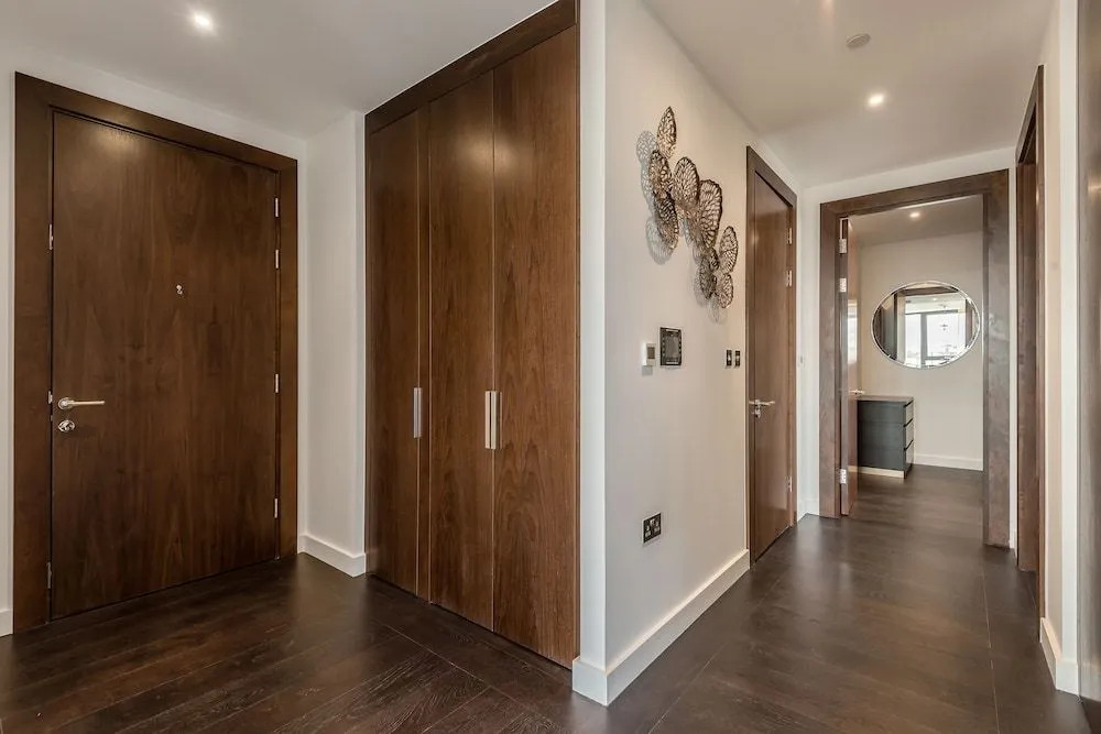 Thornes House Apartments