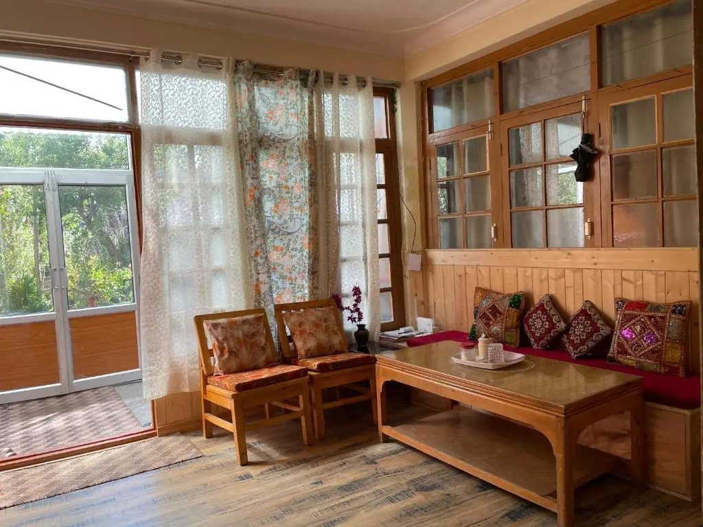 Saiman Guest House