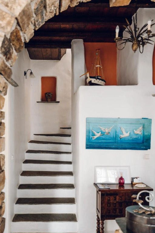 Maison Simone with private heated infinity pool & spectacular sea view