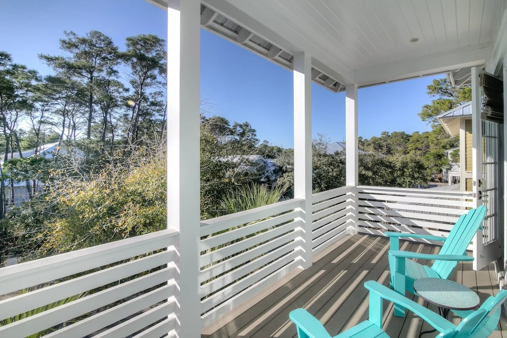 Sunny 30a House W/ Shared Pool 4 Bedroom Home