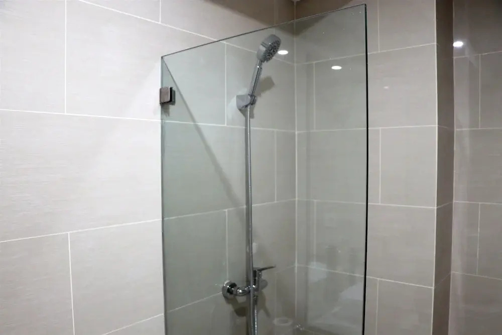 Comfort and Minimalist 2Br at Daan Mogot City Apartment