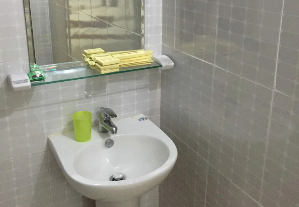 An Long Binh Hotel