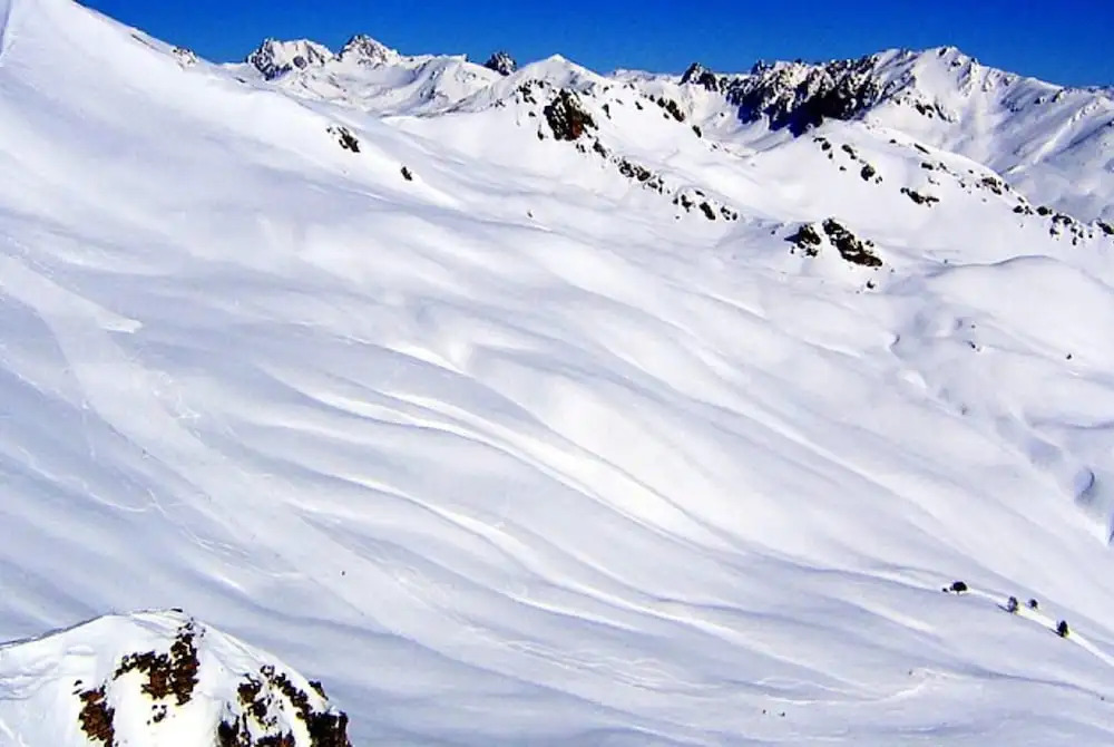 Apartment with 3 Bedrooms in Briançon, with Wonderful Mountain View, Enclosed Garden And Wifi