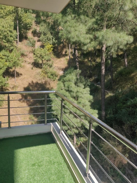 2BHK Furnished Apartment/Near Kasauli/Barog/Luv Fun & Adventure