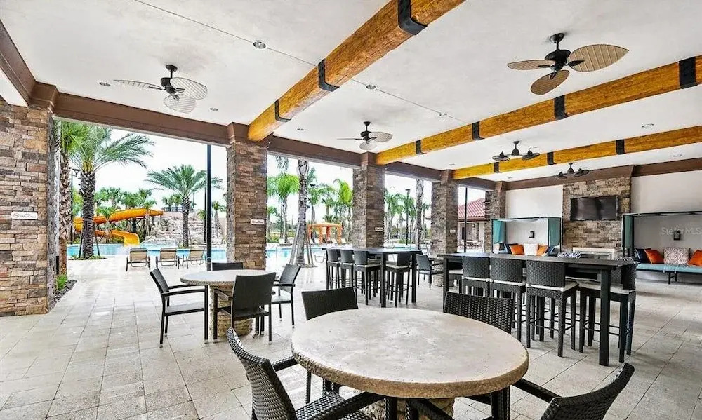 4606 TD - 5BR Townhome Marvel: Private Pool