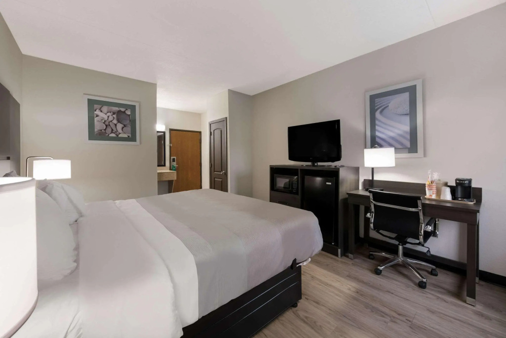 Merriam Park Inn