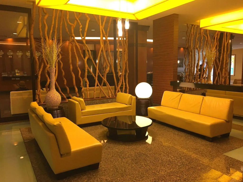 Guam Plaza Resort