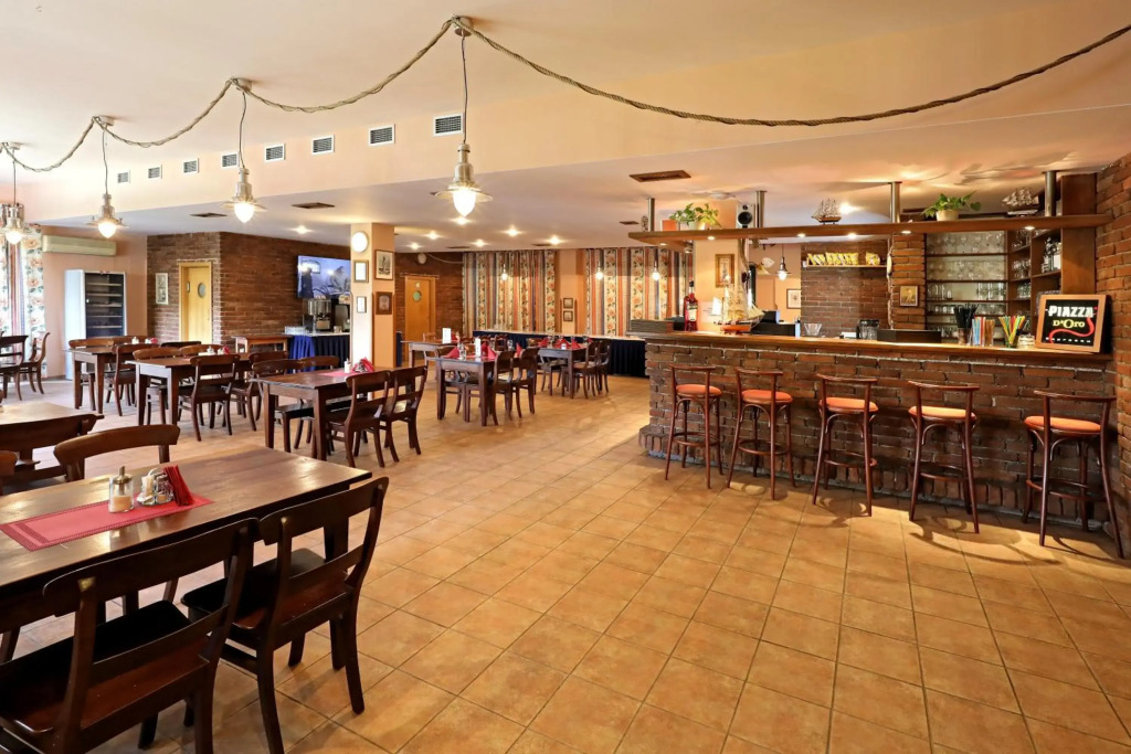 Hotel Laguna Slapy