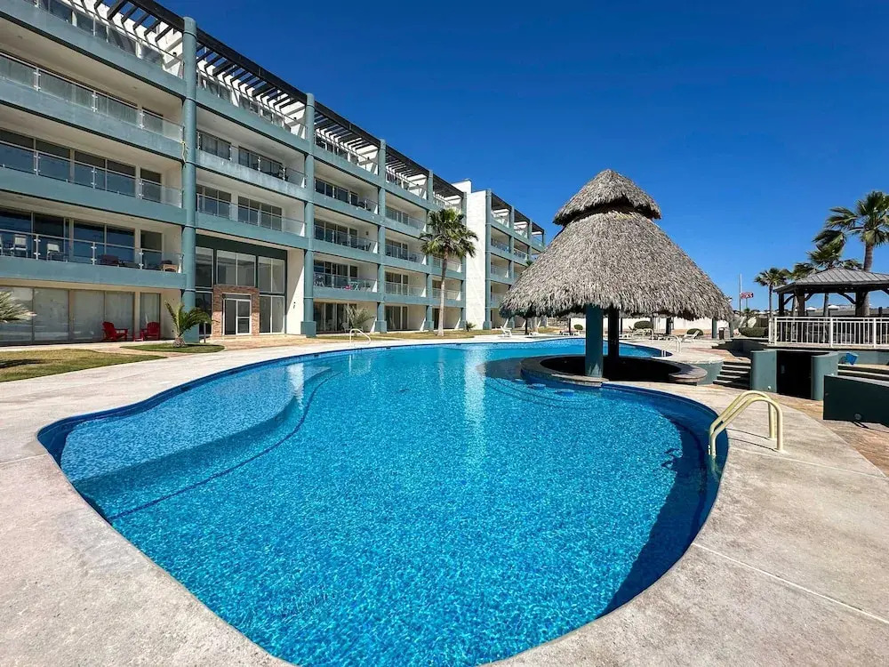 2BR Sunset Escape for Families