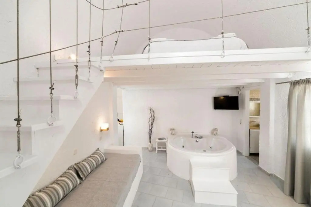 Artemis Suites