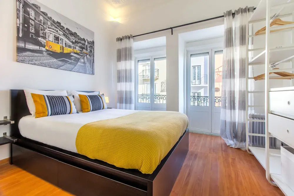 Alfama Patio Apartments