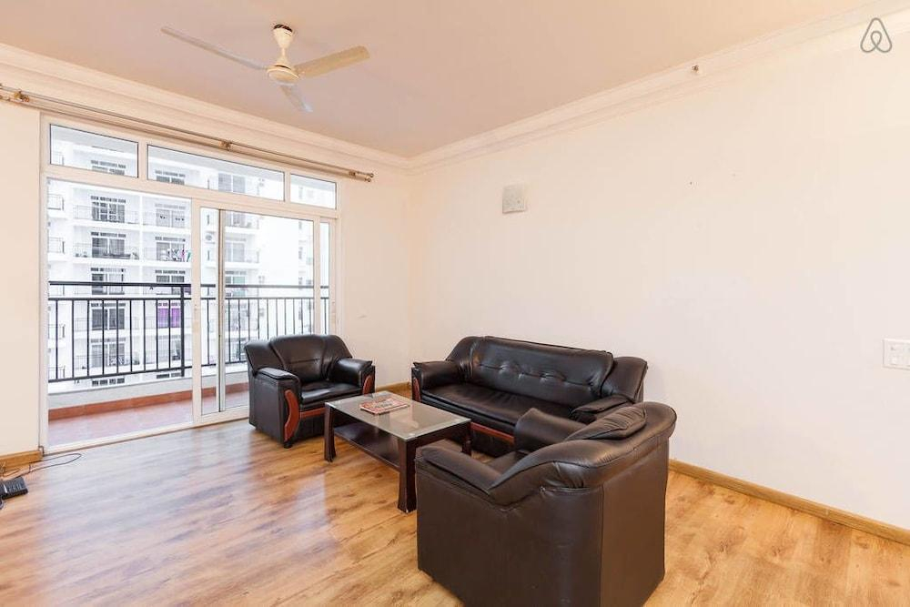 Park INN Hospitality Apartment