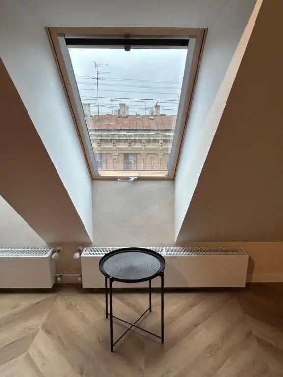 B34 Loft Apartment