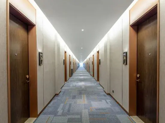 Yitel Collection Hotel (Changzhi Bayi Square Sky City Branch)