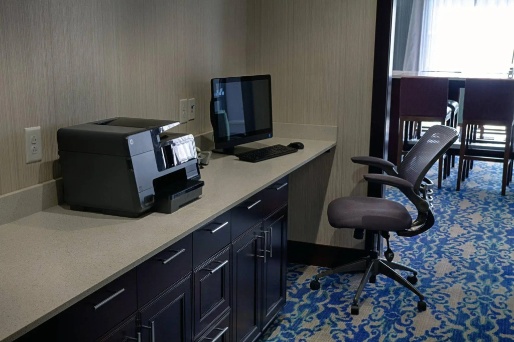 Holiday Inn Express Sidney by IHG