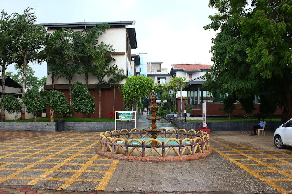 Hotel Krishna Park