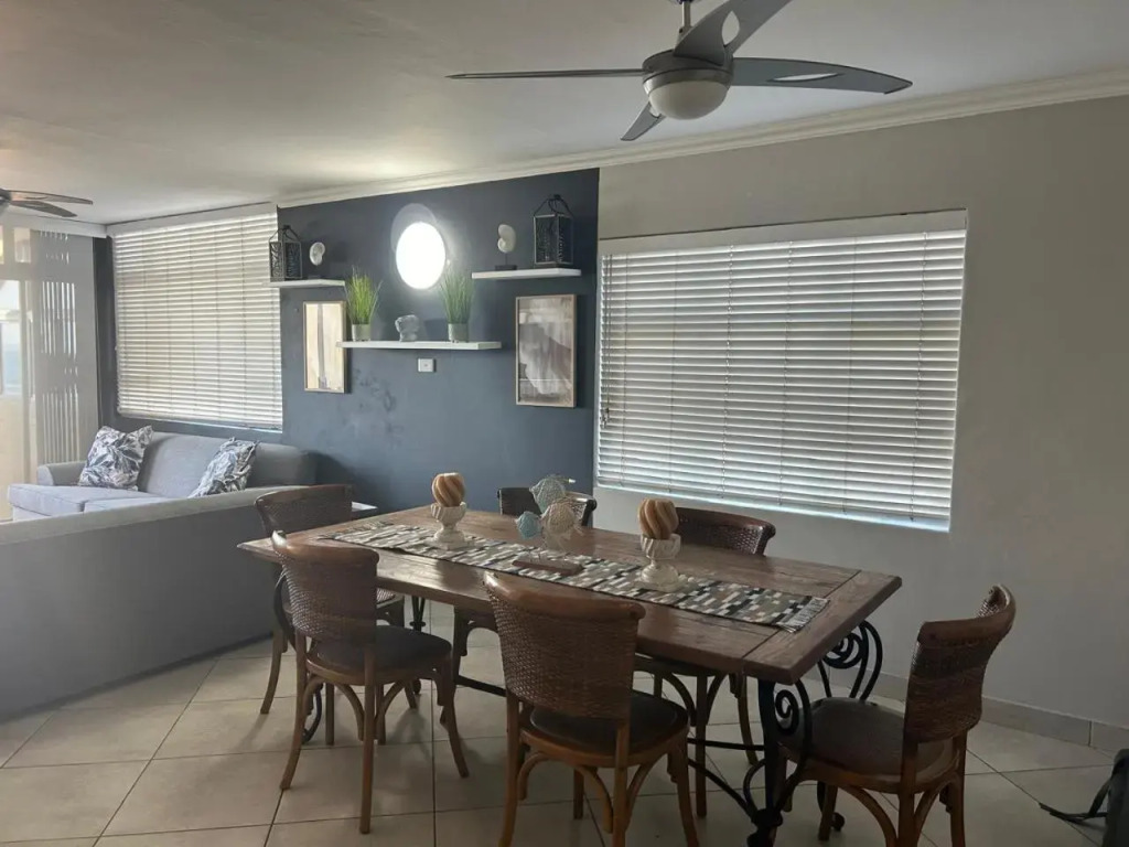 Beachfront @ Driftwood 6 Luxury Family Apartment