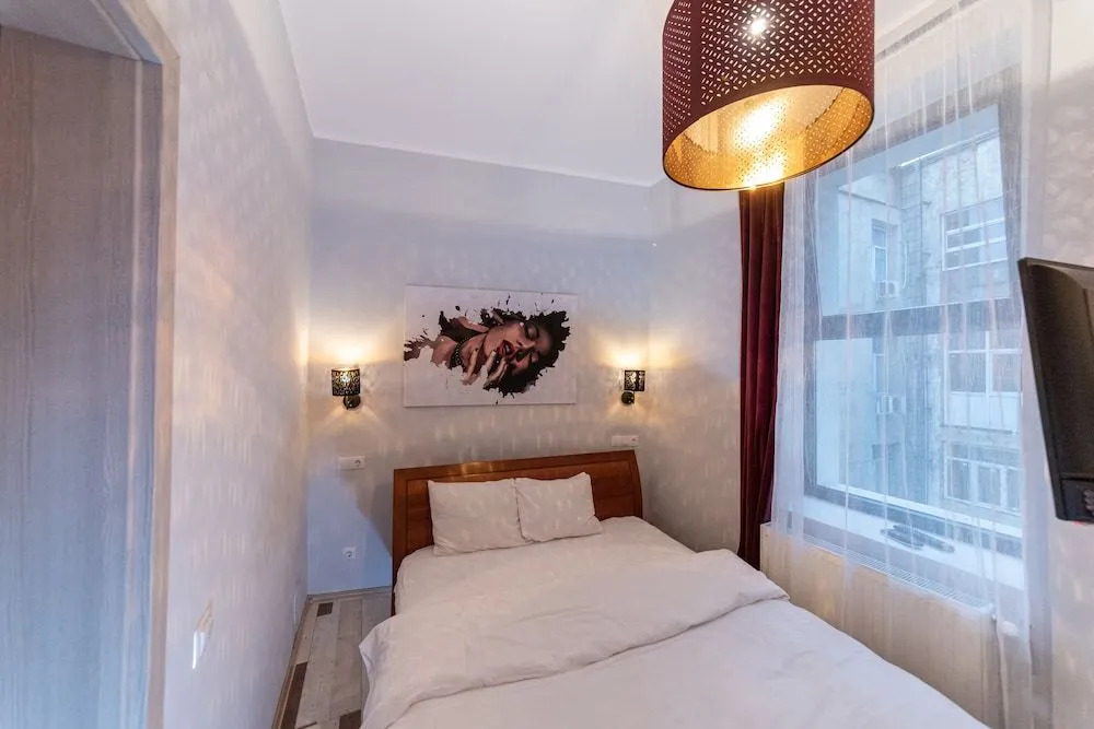 Heights Accommodation City Center